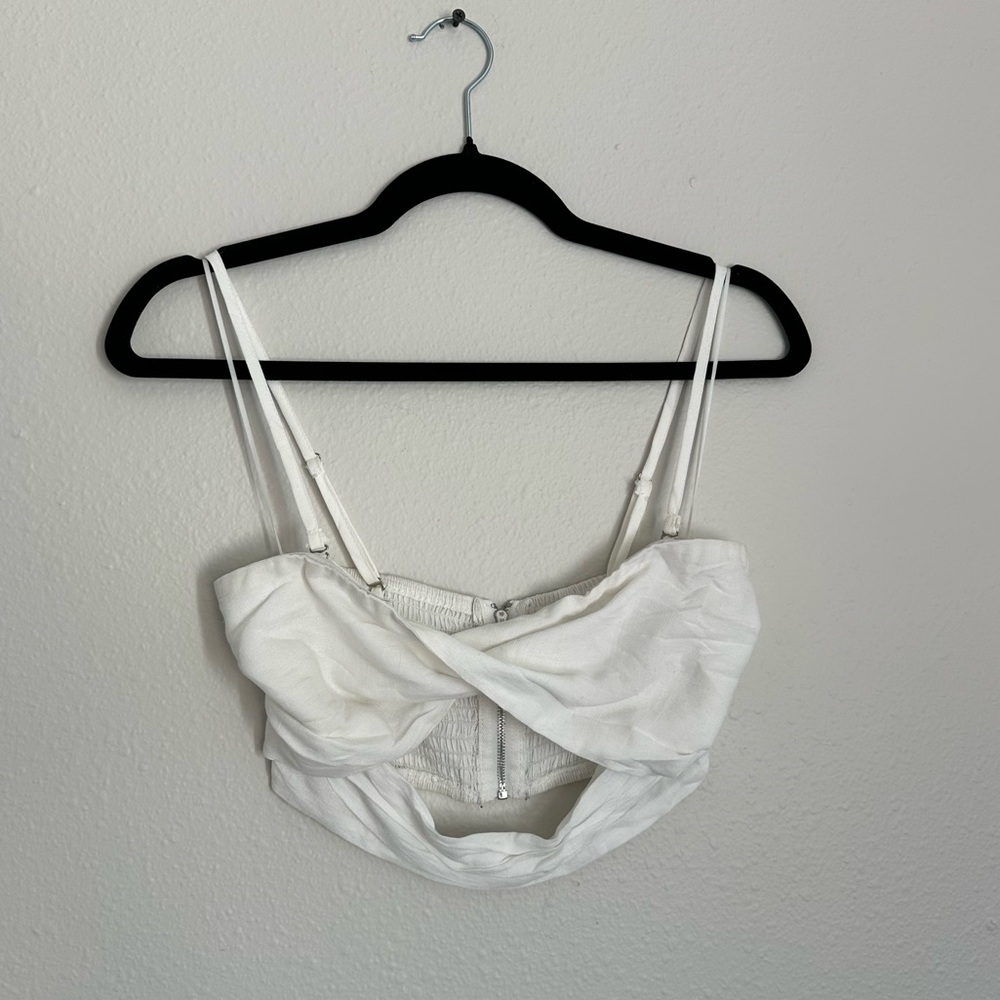 White twist front top